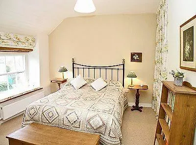 Little Garth Cottage *
